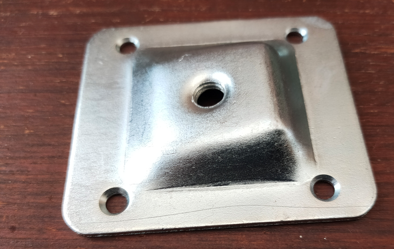 

Крепление стола ножки без покрытия под углом 59х67х2х М 8