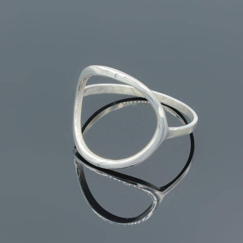 

Серебряное кольцо Душа 19.5