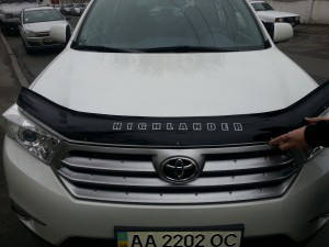 

Дефлектор капота, мухобойка Toyota Highlander 2010-2013 VIP