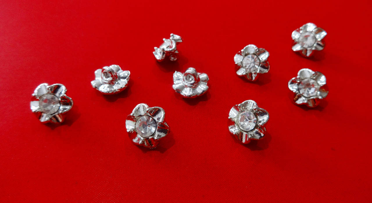 

Пуговица на ножке 12 мм металлическая со стразами цвет никель