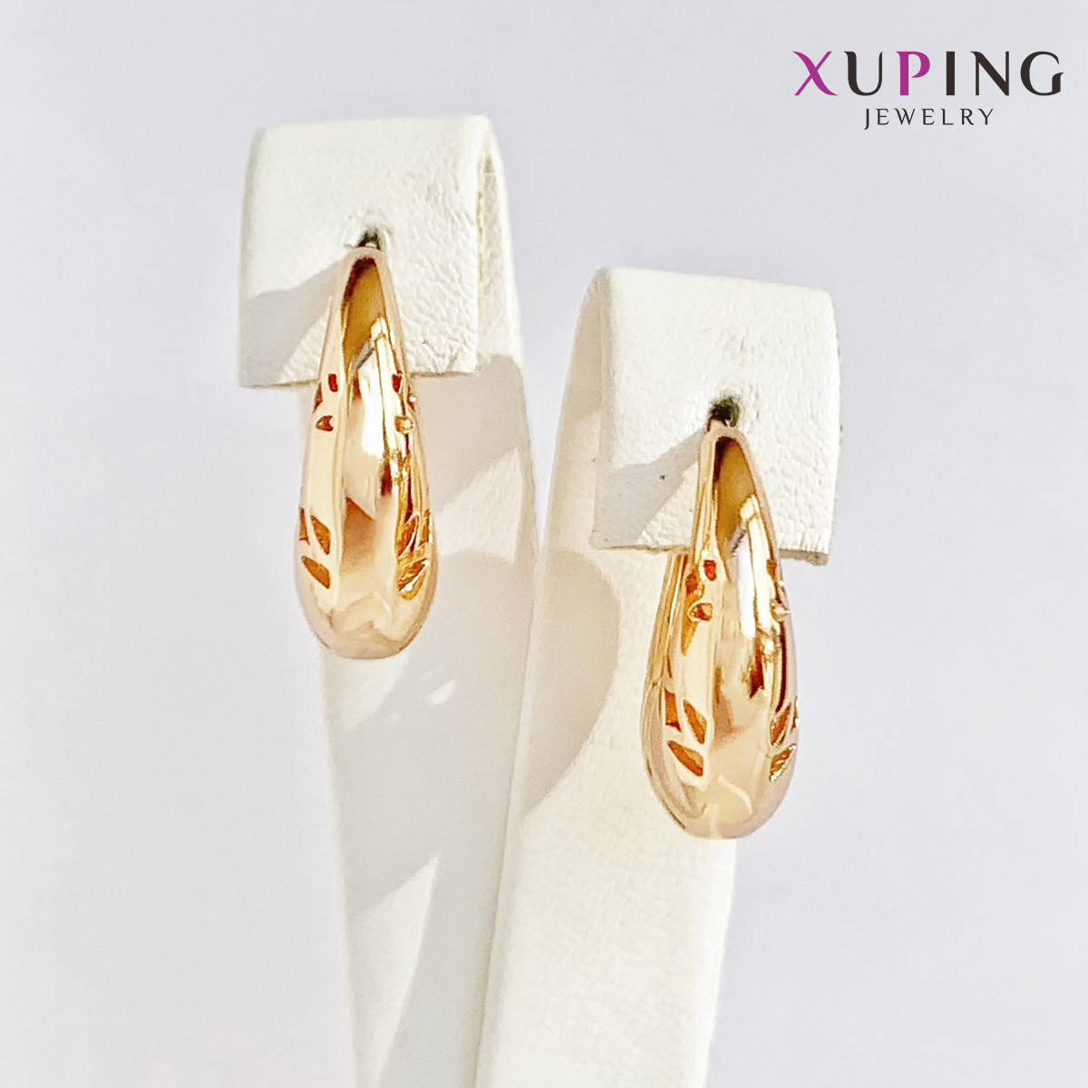 

Серьги Xuping, размер 19х7 мм, вес 5 г, позолота 18K, ХР01575 (1)