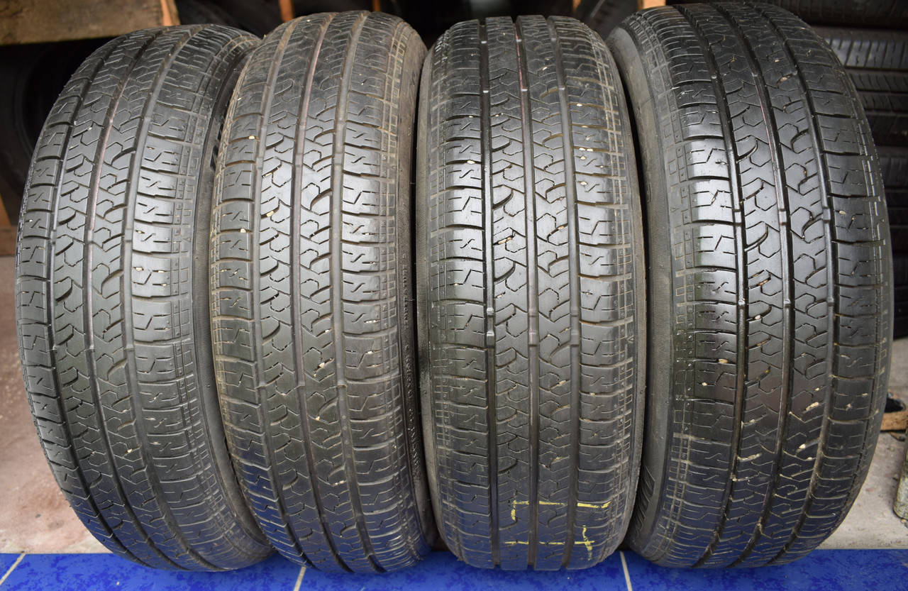 

Шины б/у 155/65 R14 Bridgestone B381, ЛЕТО, 6-7 мм, пара
