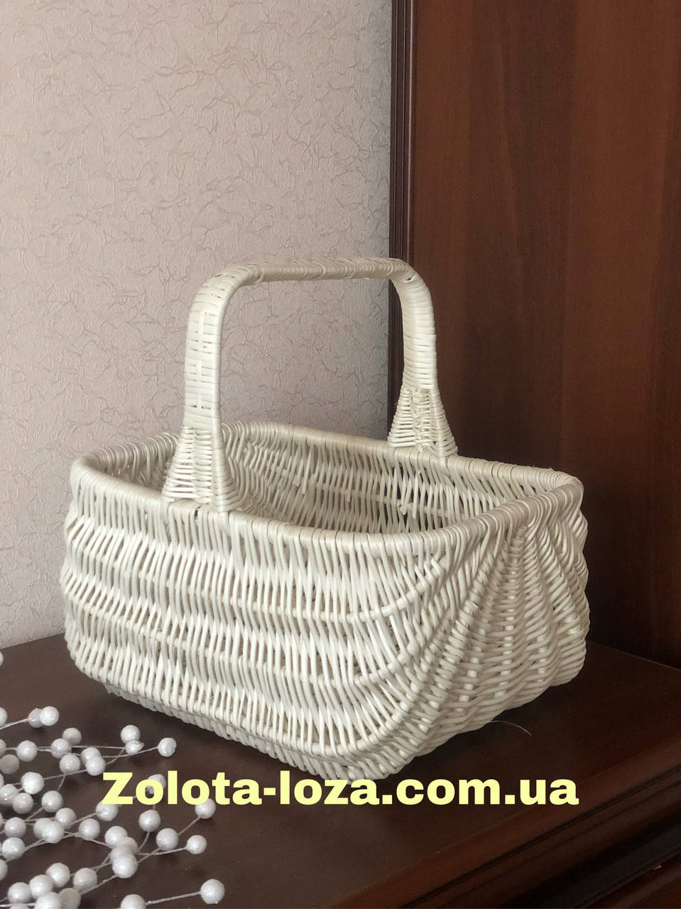 

Корзина «Голендер» из выбеленной цельной лозы. Арт:30109