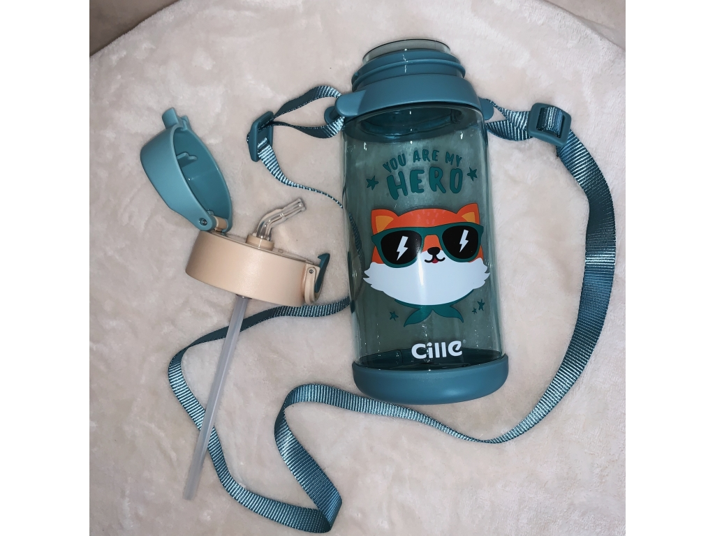 

Детская бутылка для воды с трубочкой 620 мл Синий