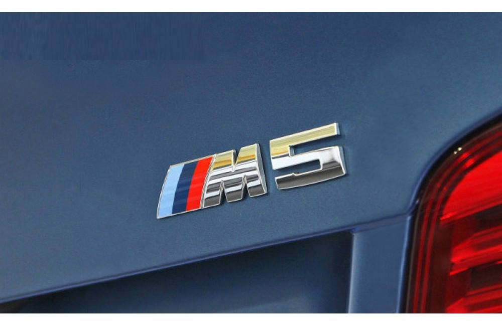 

Эмблема шильдик BMW M5 ( металл)