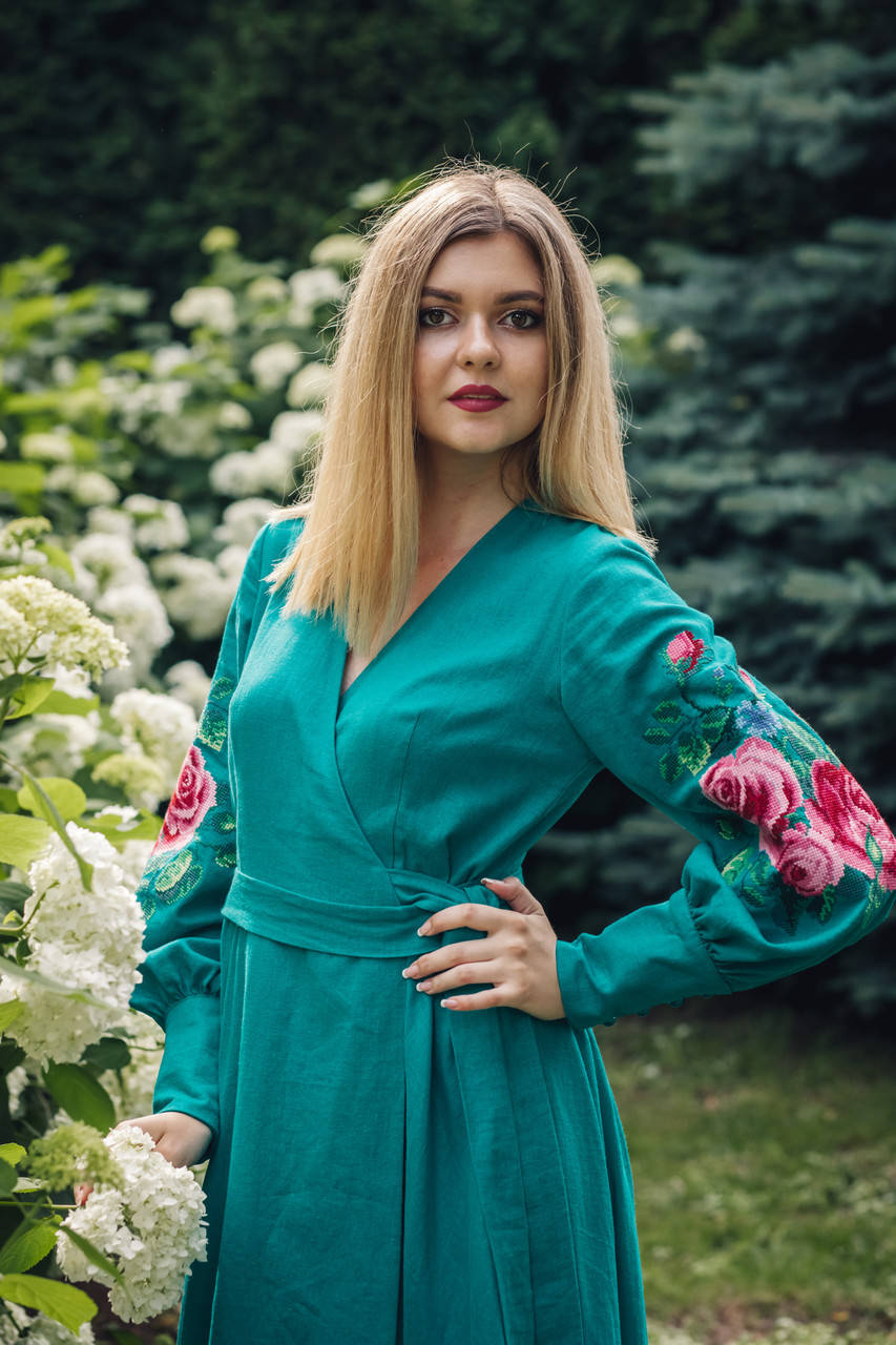 

Оригінальна вишита сукня, Бирюзовый