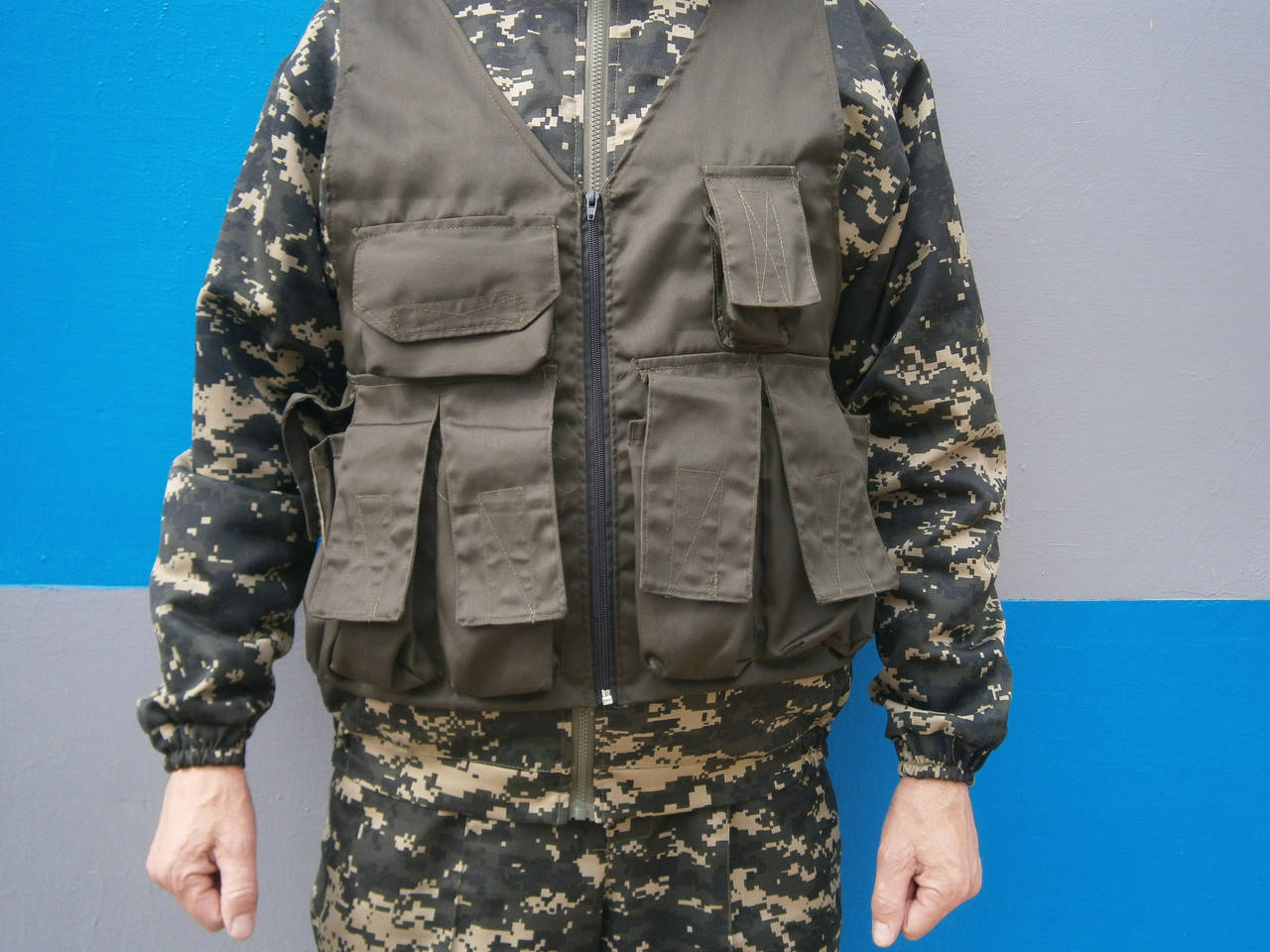 

Разгрузочный жилет ( разгрузка ) олива.