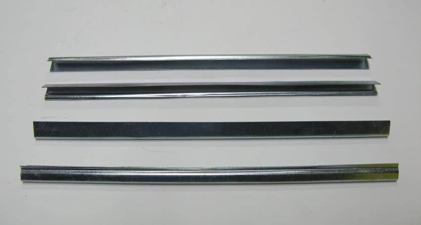 

Крепления резинки бака Ява полоски к-т $