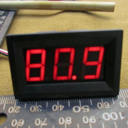 

Цифровой Вольтметр 100 V - измерение, питание DC 4-30В (красный)