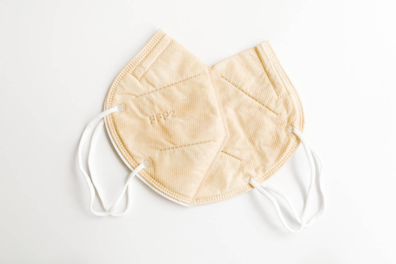 

Респиратор KN95 без клапана выдоха, 3 слоев, бежевый