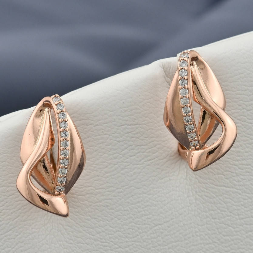 

Серьги Xuping 30088 размер 15х8 мм белые фианиты вес 2.5 г позолота РО