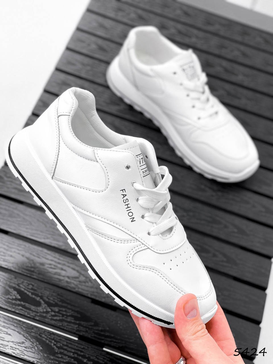 

Кросівки жіночі Rio білі 5424 , размер 39 ,40, Белый