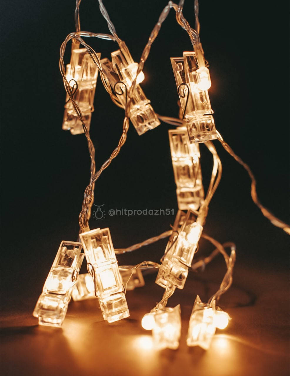 

Гирлянда с прищепками для фото 20led Warm White длина 4м на батарейках