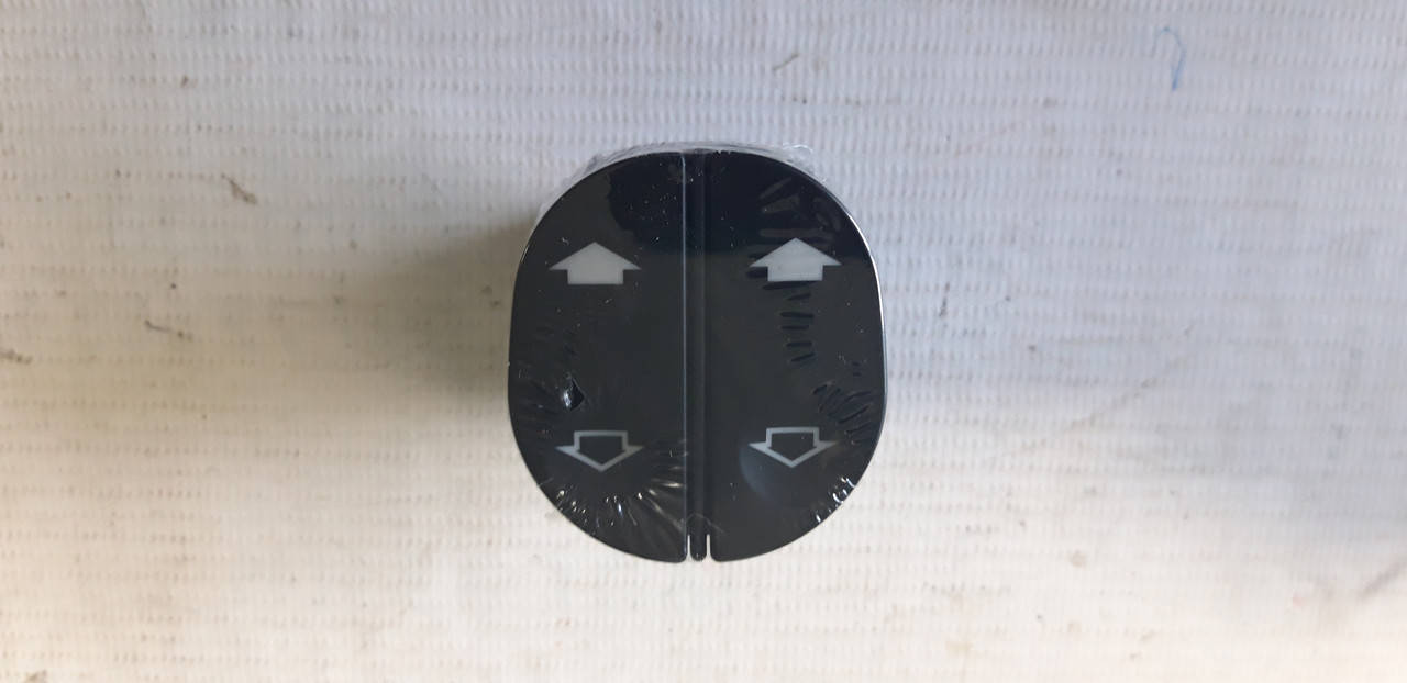 

Кнопка стеклоподъемника левая двойная Transit, Connekt