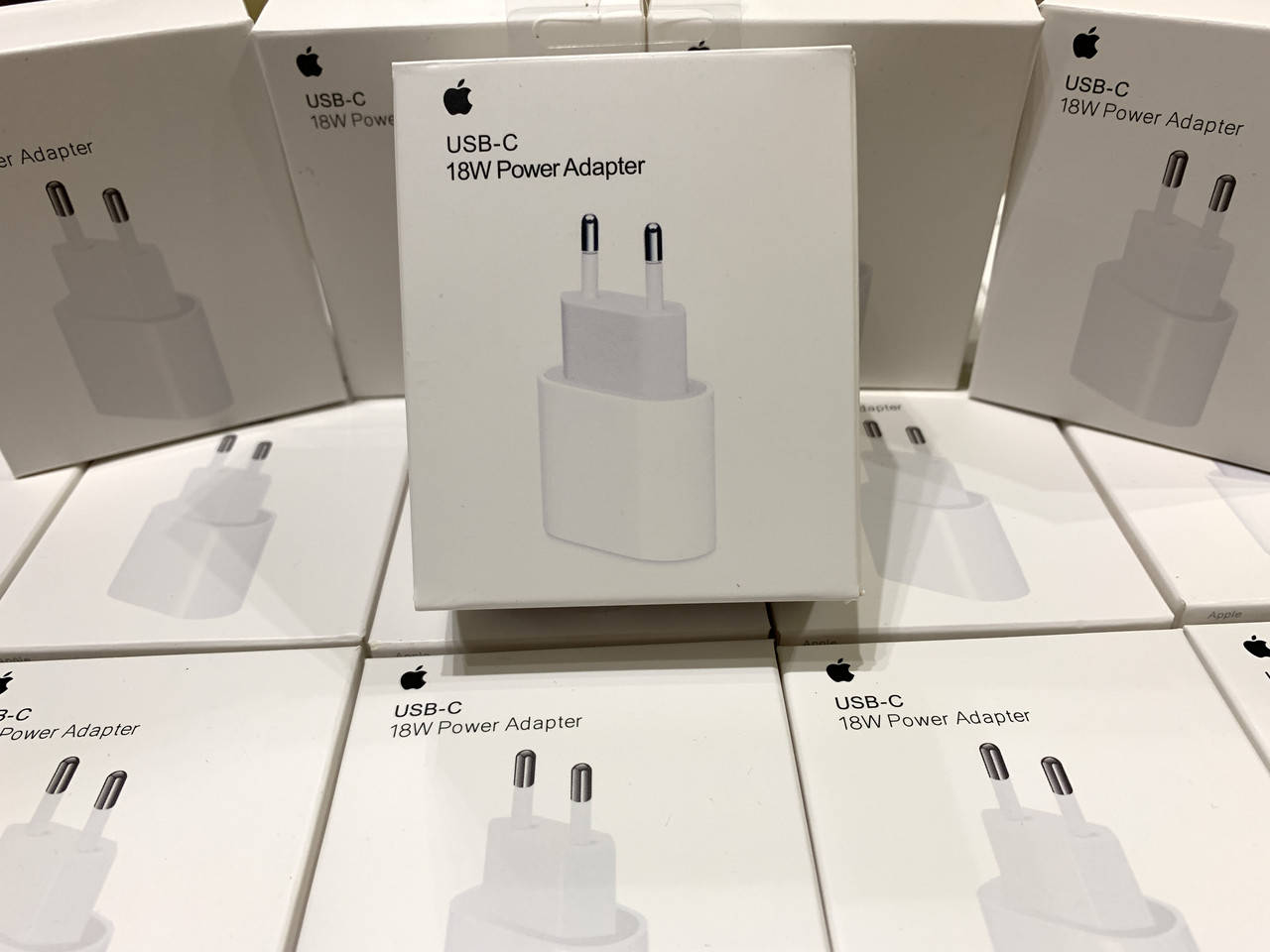 

Быстрая зарядка iPhone Apple 18W Type-c Lightning