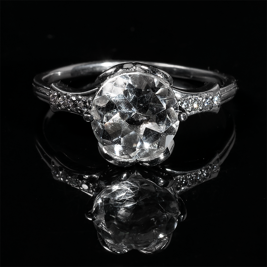 

Серебряное кольцо с горным хрусталем, 2305КЦГ