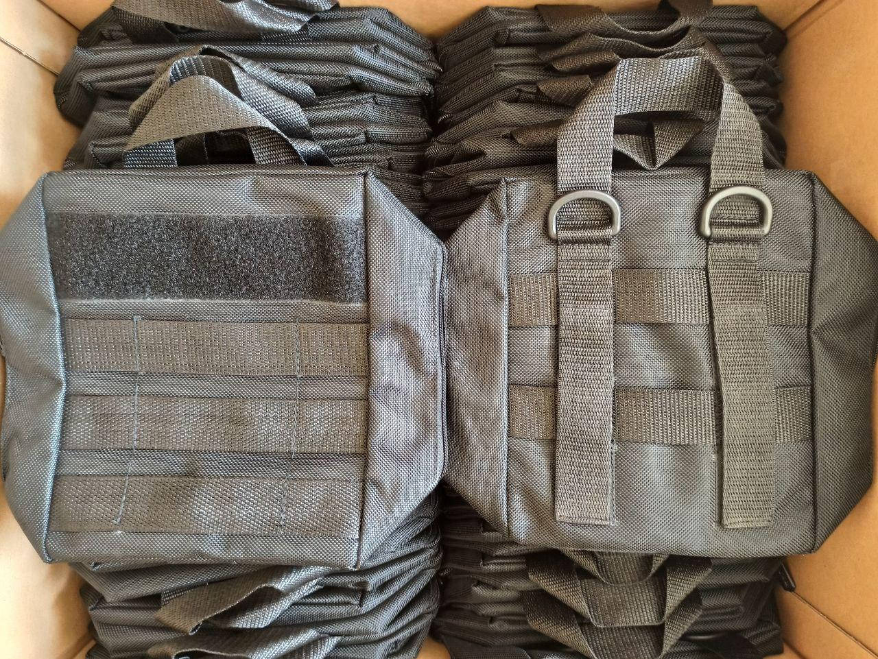 

Медицинский подсумок аптечка. Армейская аптечка, цвет хаки и черный