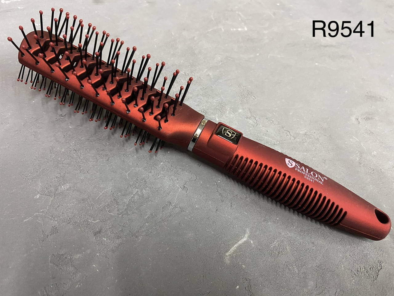 

Salon Professional РАСЧЕСКА (9541R)