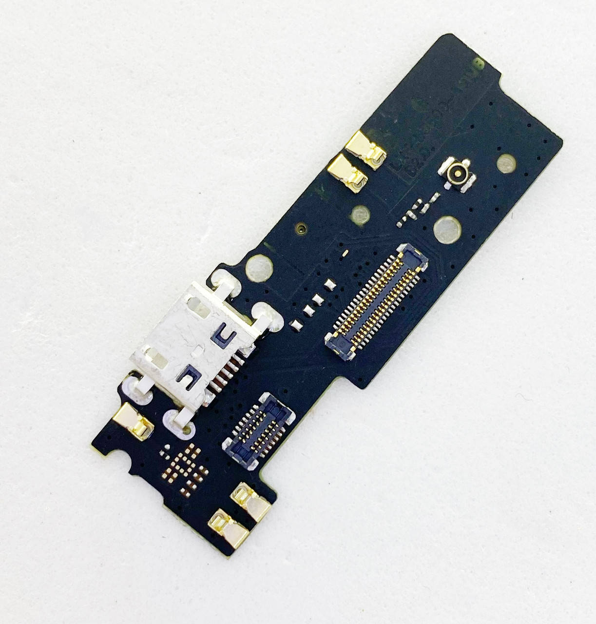 

Шлейф для Motorola XT1770 Moto E4 Plus/XT1771/XT1775, с разьемом зарядки, с микрофоном, плата зарядки