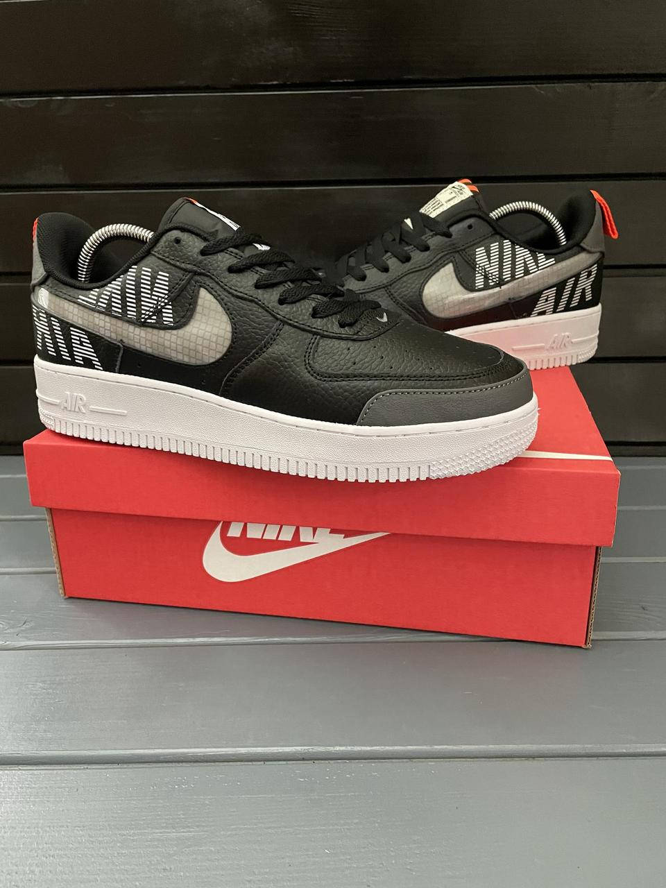 

Кроссовки мужские Nike Air Force TM (чёрные с белой подошвой)
