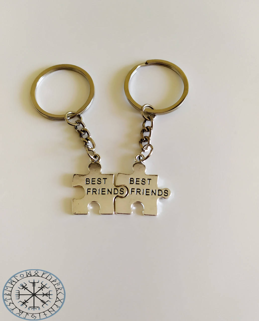 

Парные брелки брелоки BEST FRIENDS для двоих друзей пазлы