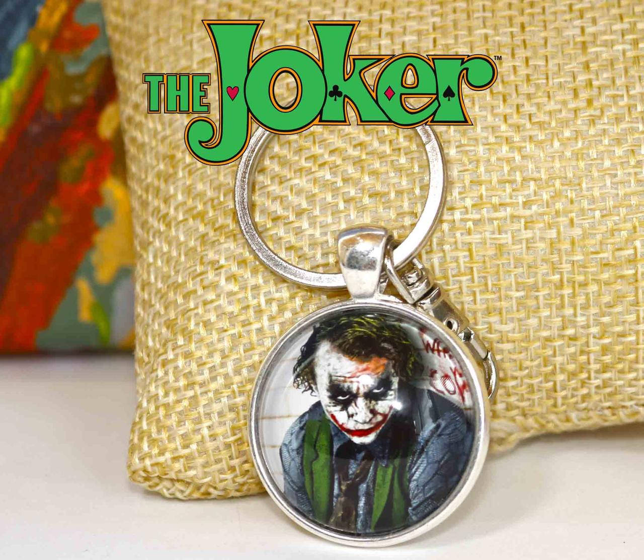 

Брелок У стены Джокер / Joker