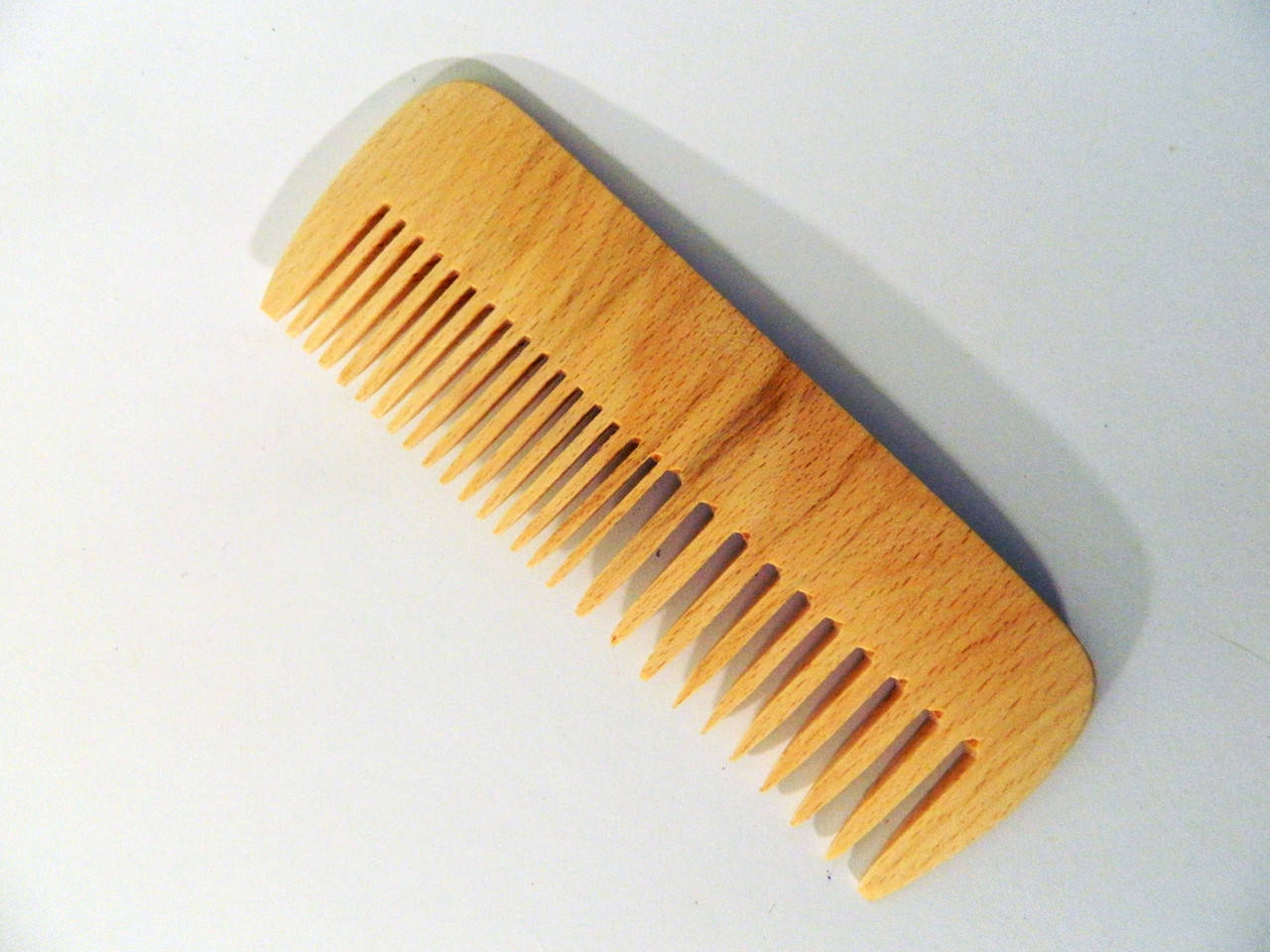 

Гребень (расческа) для волос деревянный полированный 16,6см * 6 см, Коричневый