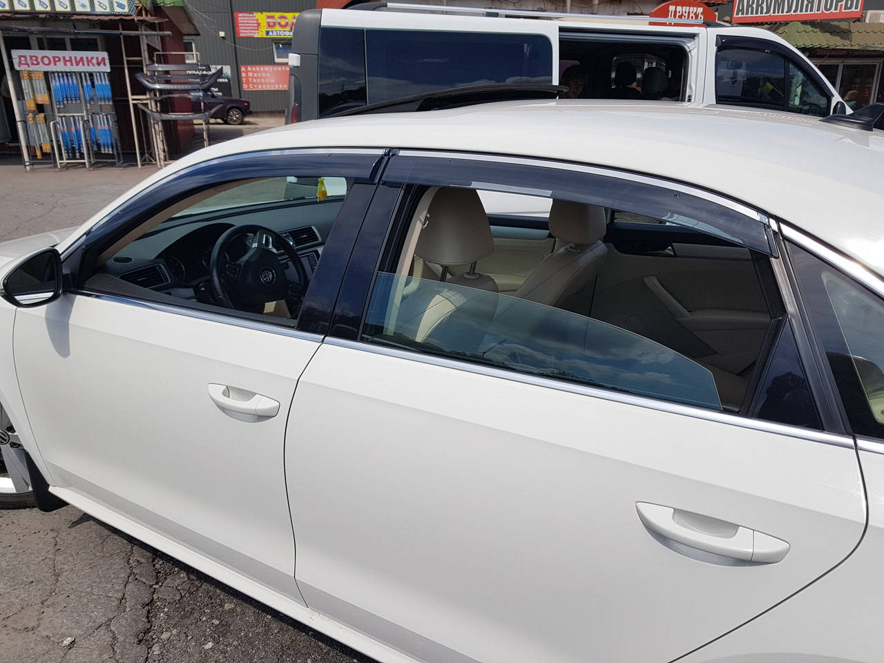 

USA Дефлекторы окон с хром молдингом для VW Passat B7/B8 USA