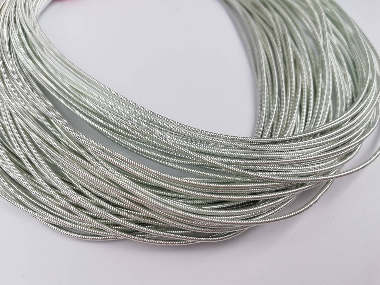 

Канитель жорстка 1 мм Silver Індія 1 м