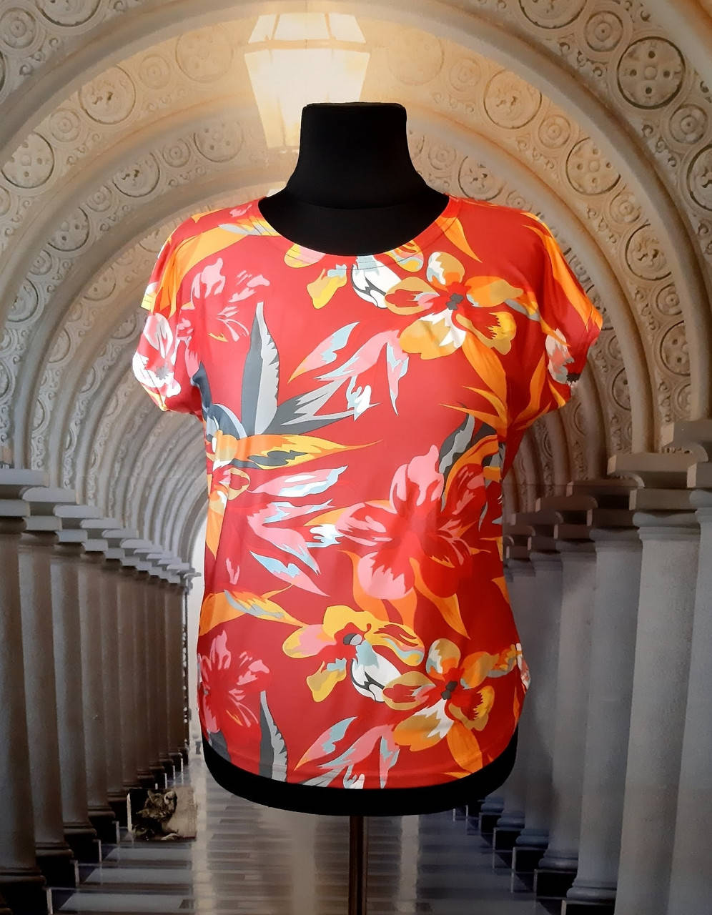 

Летняя блузка из масла (54,56,58,60)