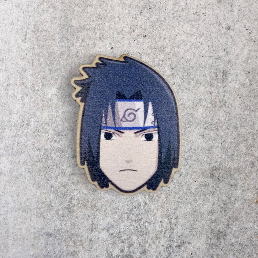 

"Саске Учиха голова (Наруто / Naruto)" брошь деревянная с уф-печатью