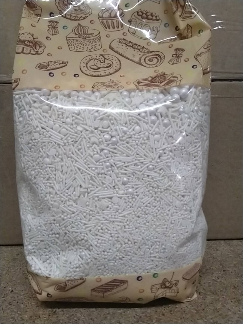 

Посипка кондитерська суміш "Коктейль" (білий) 1кг