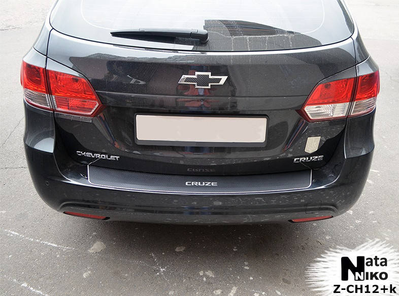 

Накладка на бампер с загибом для Chevrolet Cruze универсал 2011+ КАРБОН, Желтый