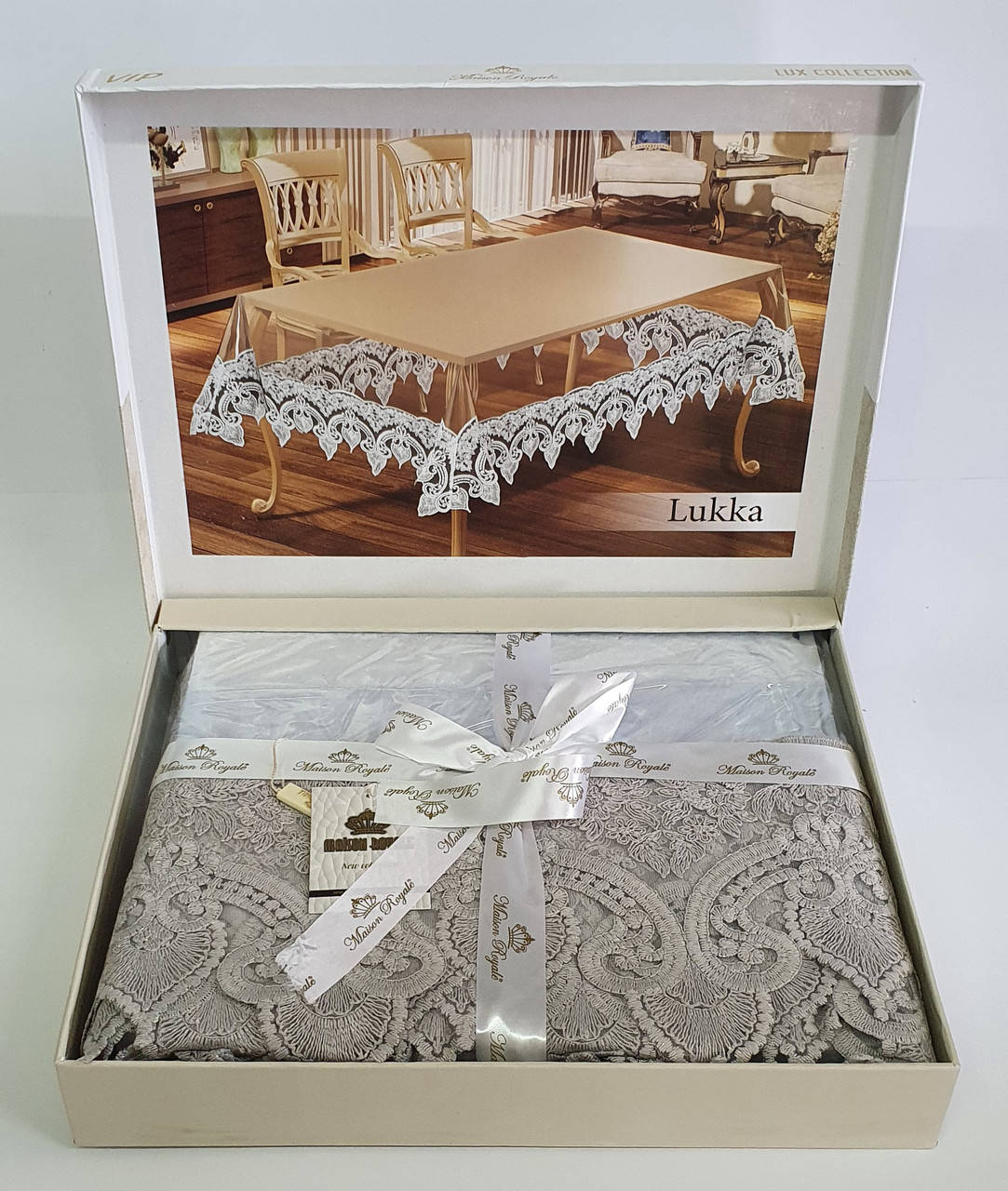 

Силиконовая скатерть с кружевом Maison Royale 160х220 Lukka Grey, Прозрачный