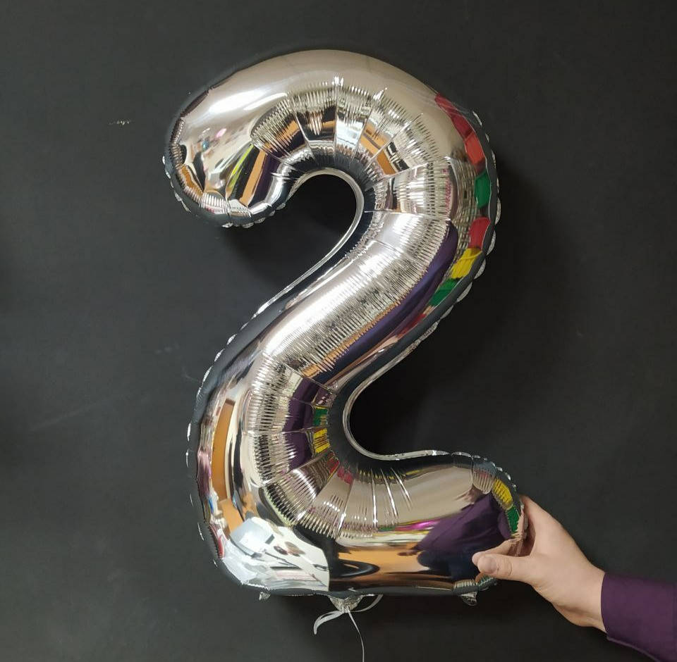 

Фольгована цифра Slim STAR срібло "2" 30" (76см) в упаковці, Серебристый