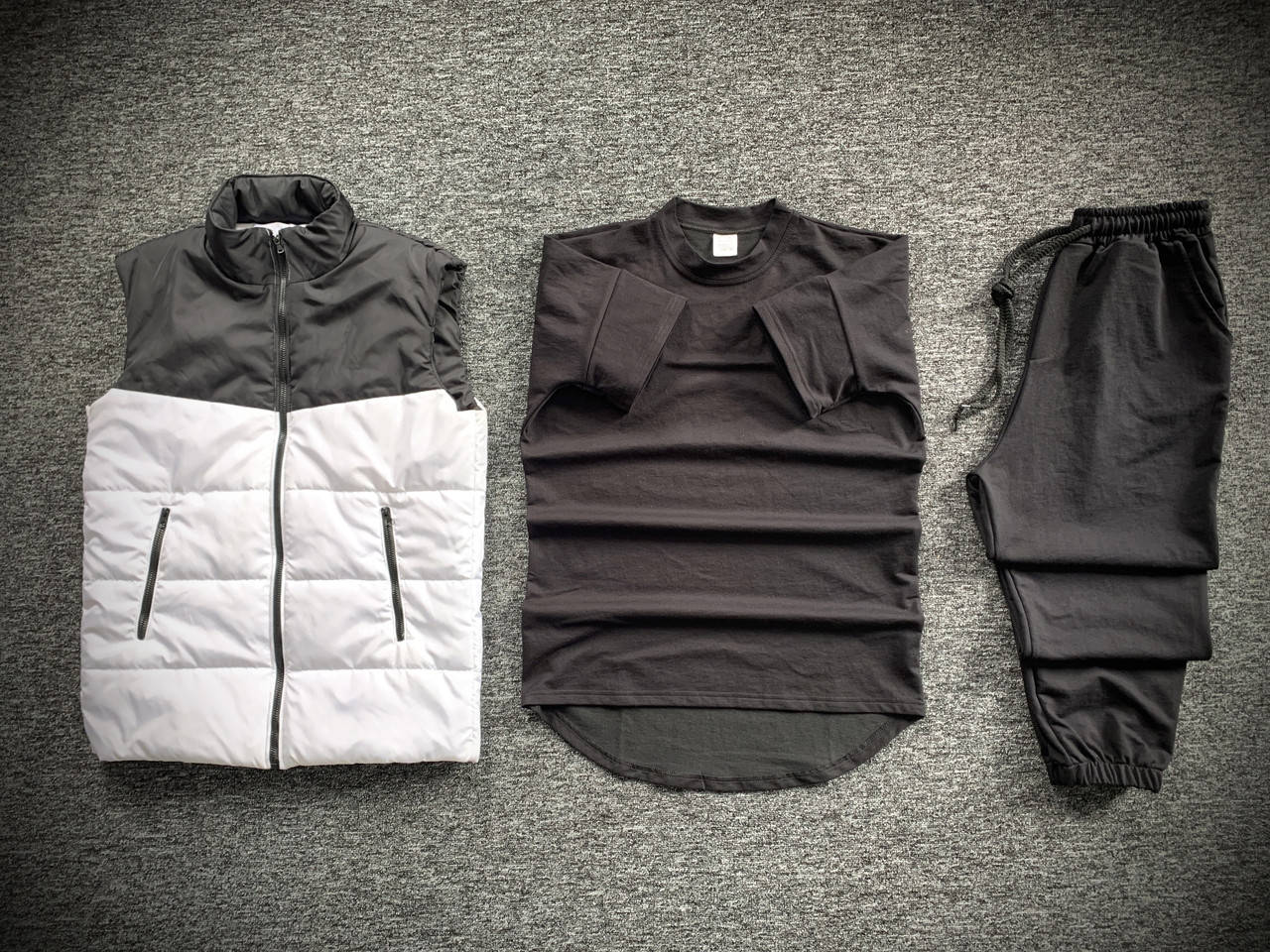 

Спортивный костюм мужской Boss | Комплект летний футболка, штаны, жилетка, Серый