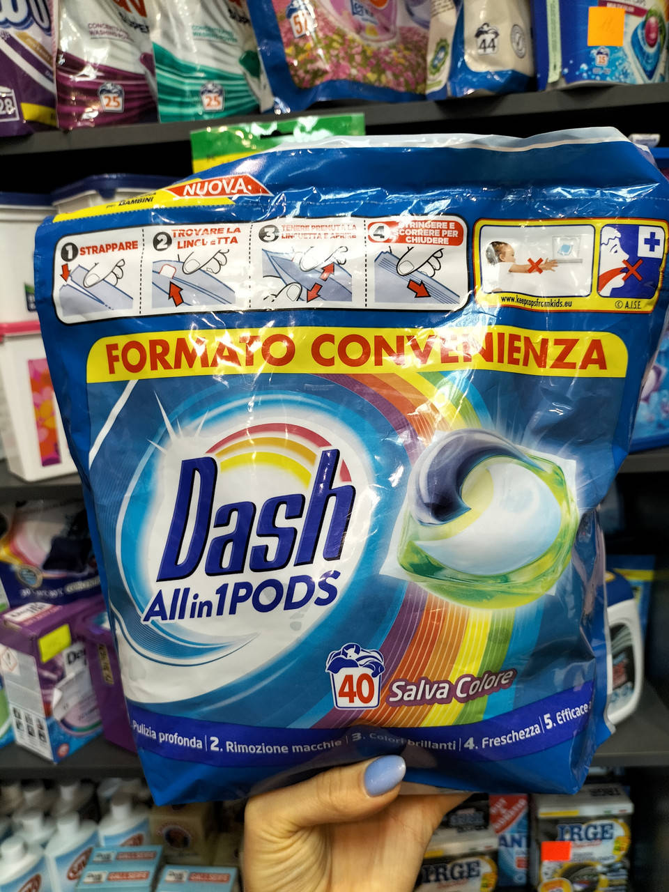 

Капсулы для стирки цветного белья Dash Pods 3 в 1 Salva Colore 40шт