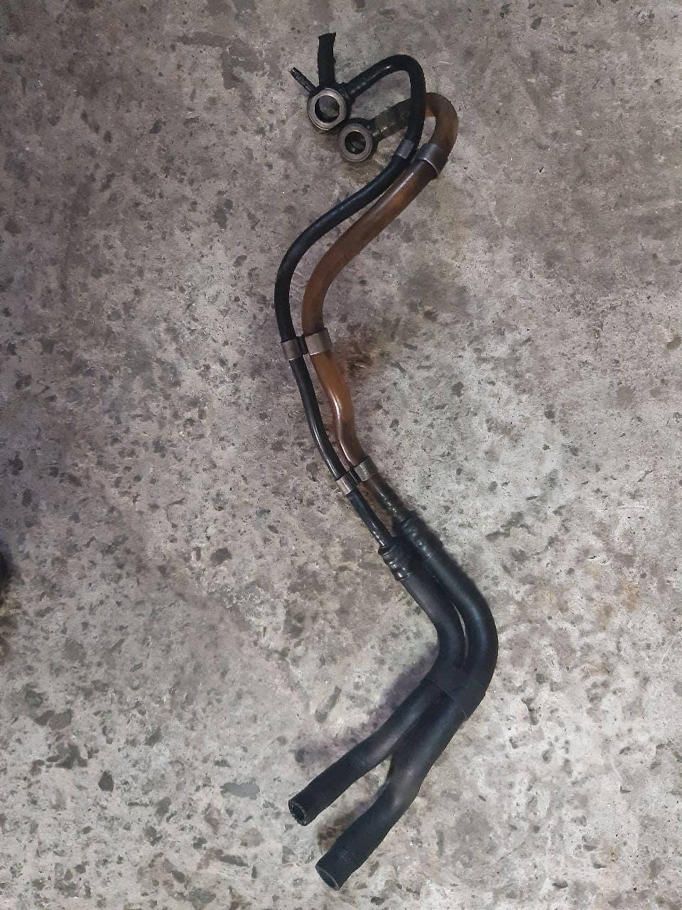 

Патрубок ТНВД Audi A6 C5 2.5 TDI 059130307C