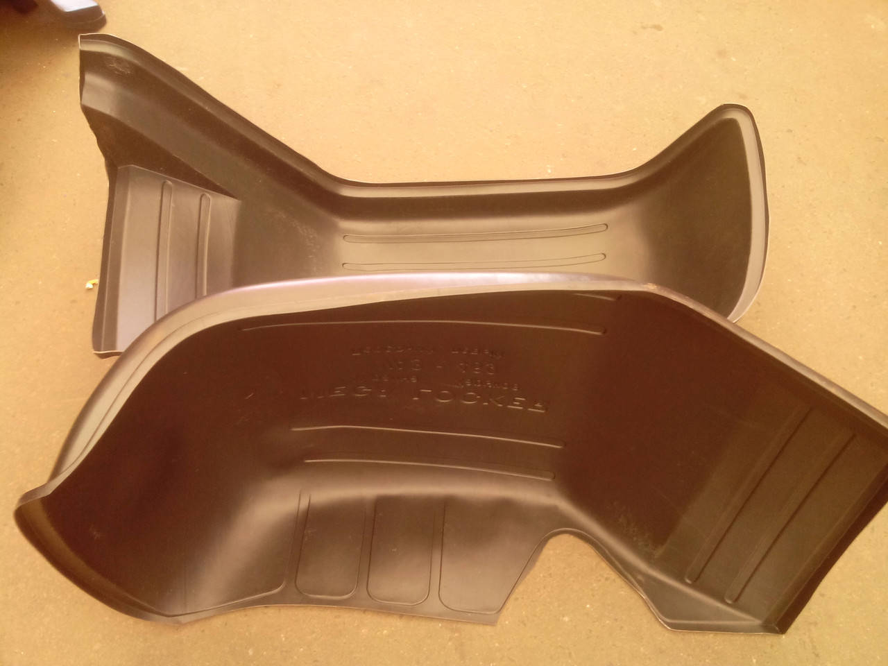 

Подкрылки пара передних УАЗ 469 (Командирский)