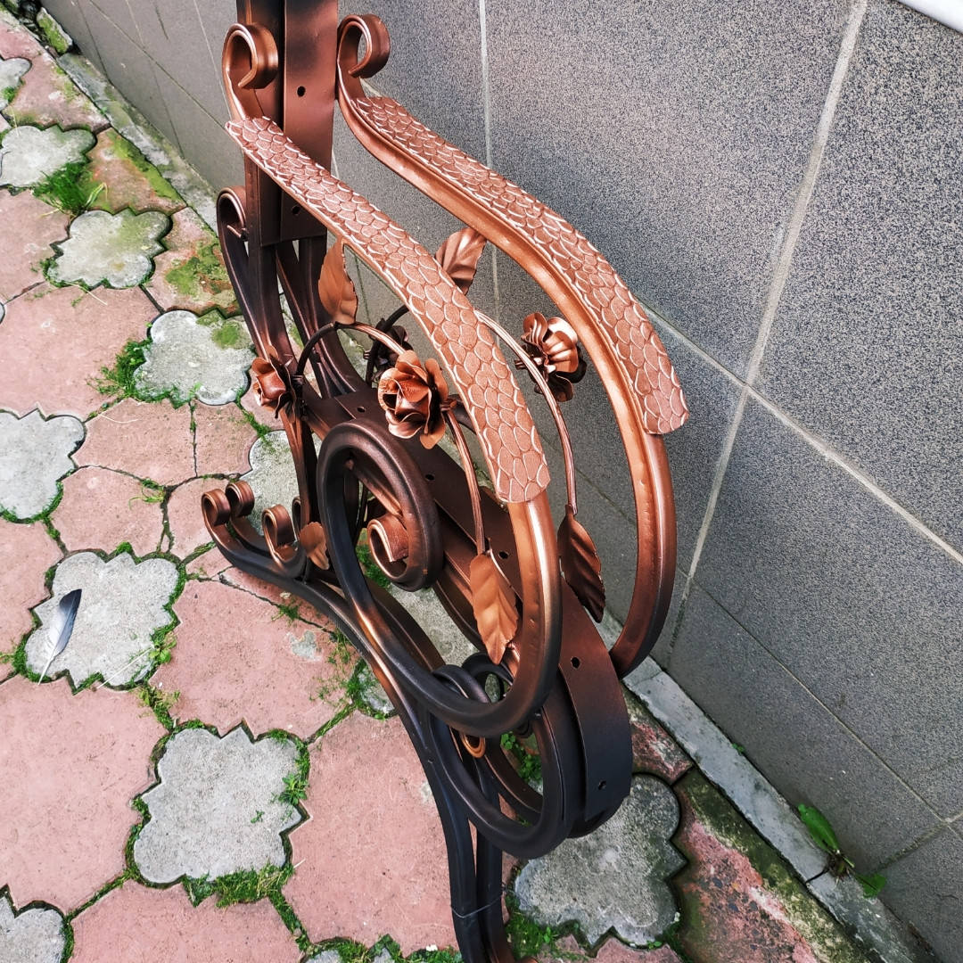 

Ковані боковини для лавки (роза декор)