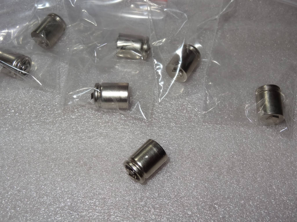 

Аккумулятор миниатюрный Ni-Mh 200 mAh 1.2V Германия