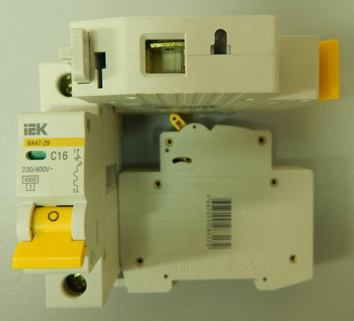 

Авт. вим. ВА47-29 1 полюс 16A 4,5кА х-ка C ElectrO (шт.)
