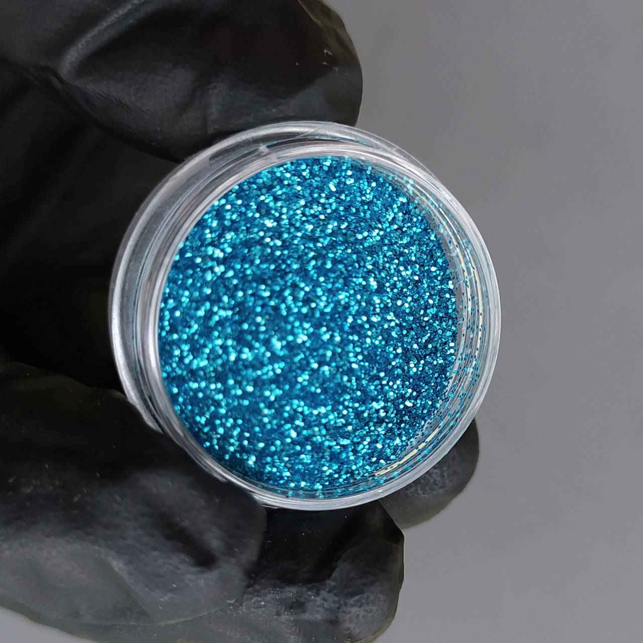 

Блёсточки в баночке. Голубой