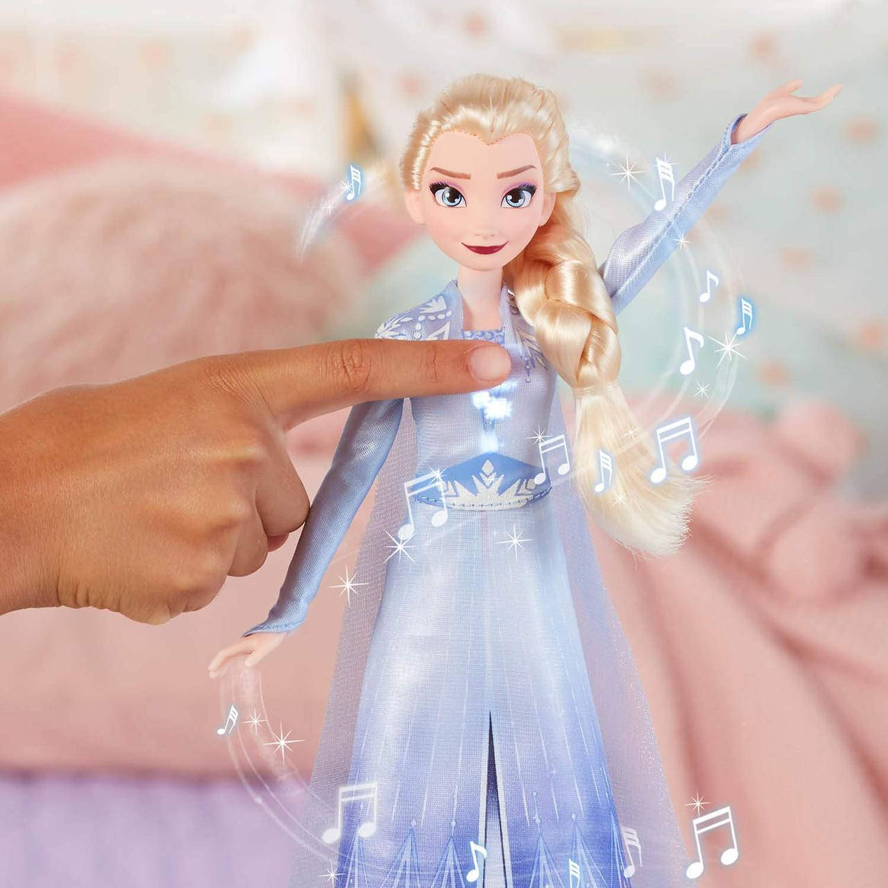 

Кукла Эльза поющая в светящемся платье Холодное Сердце 2. Disney Frozen 2 Singing Elsa