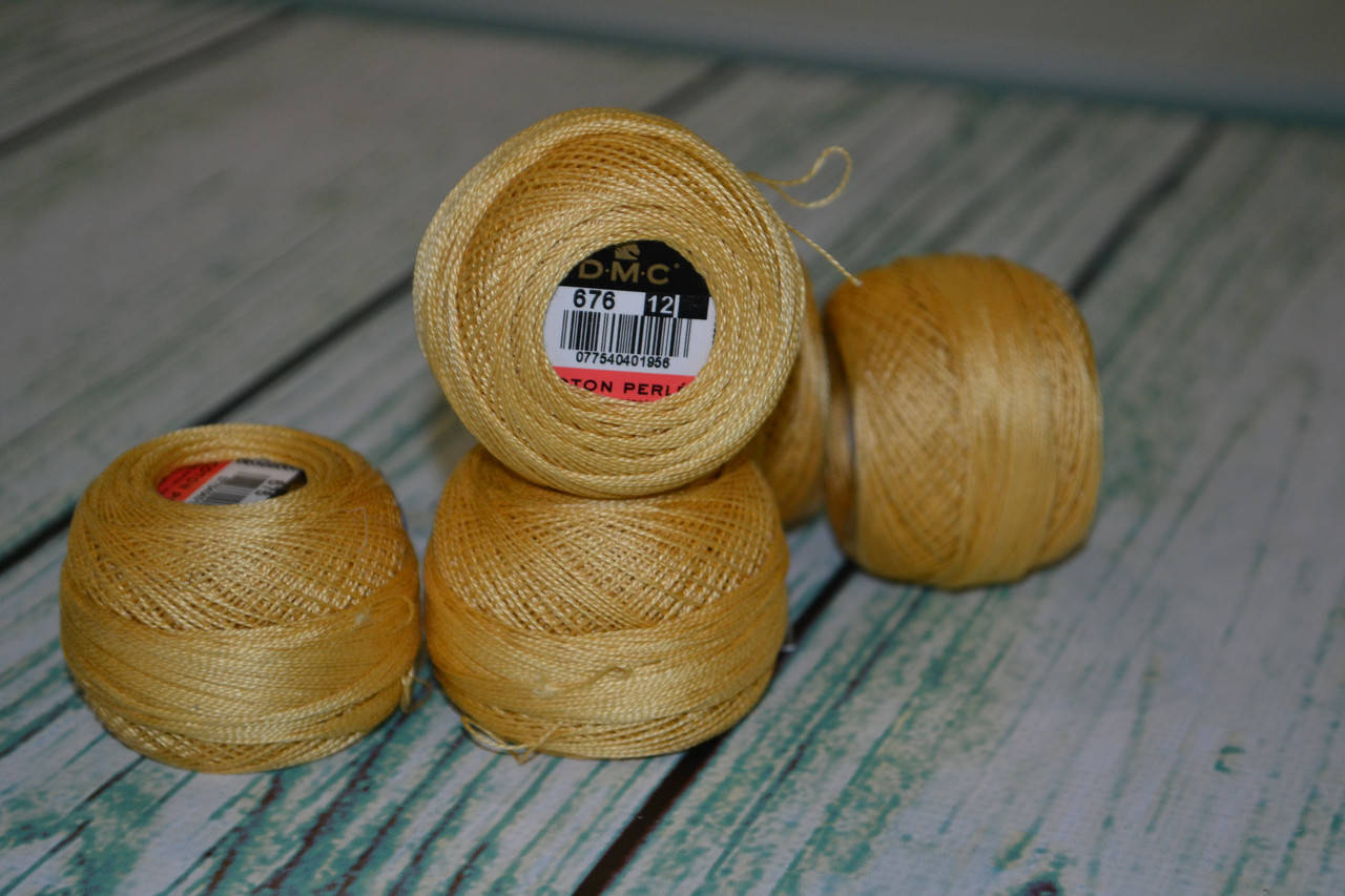 

Мулине DMC Pearl №12, цвет 676