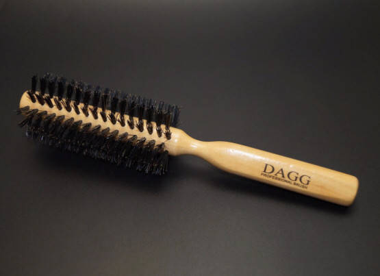 

Брашинг со щетиной DAGG, Черный