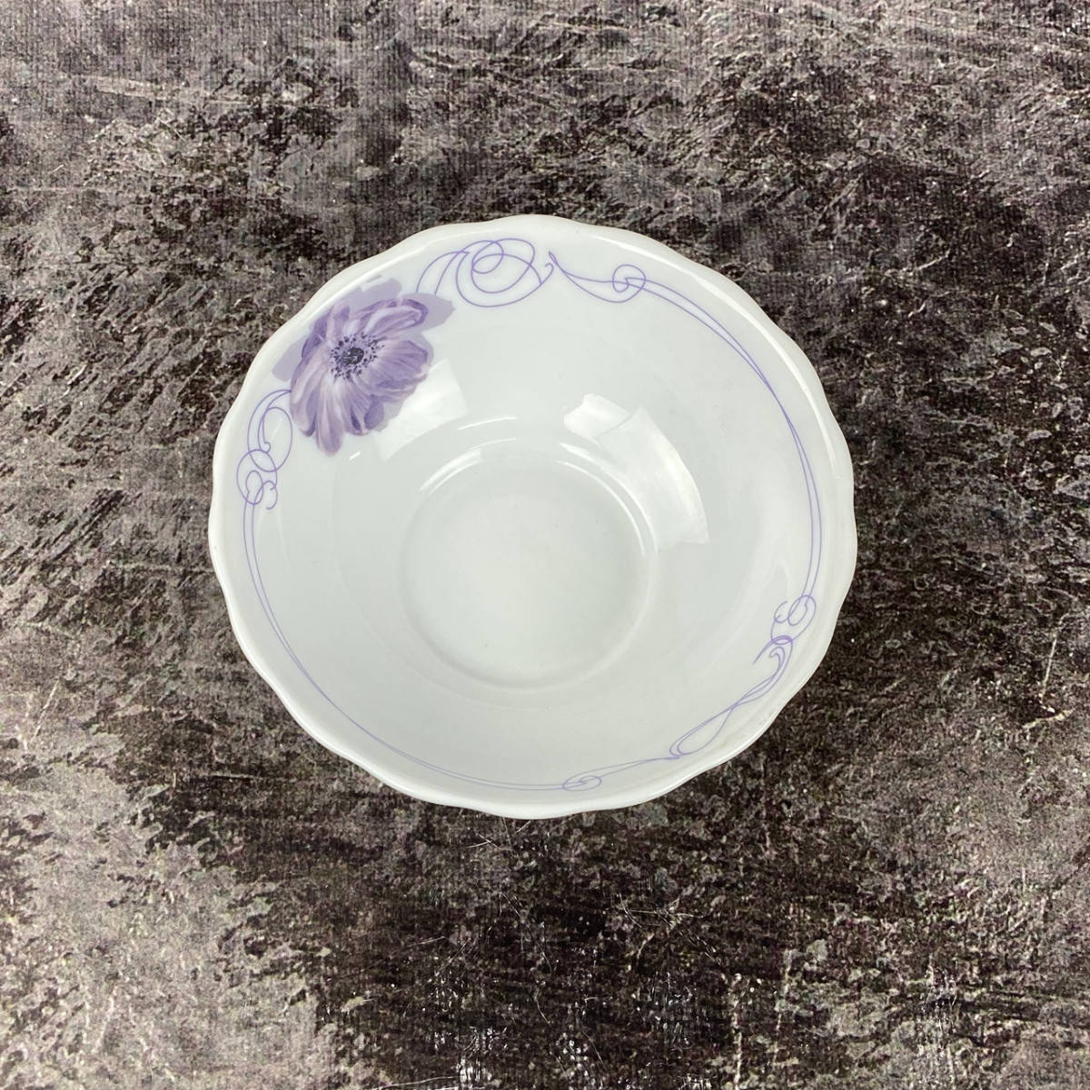 

Салатник Lorentso Purple flower HW-50-152 152 мм, Белый