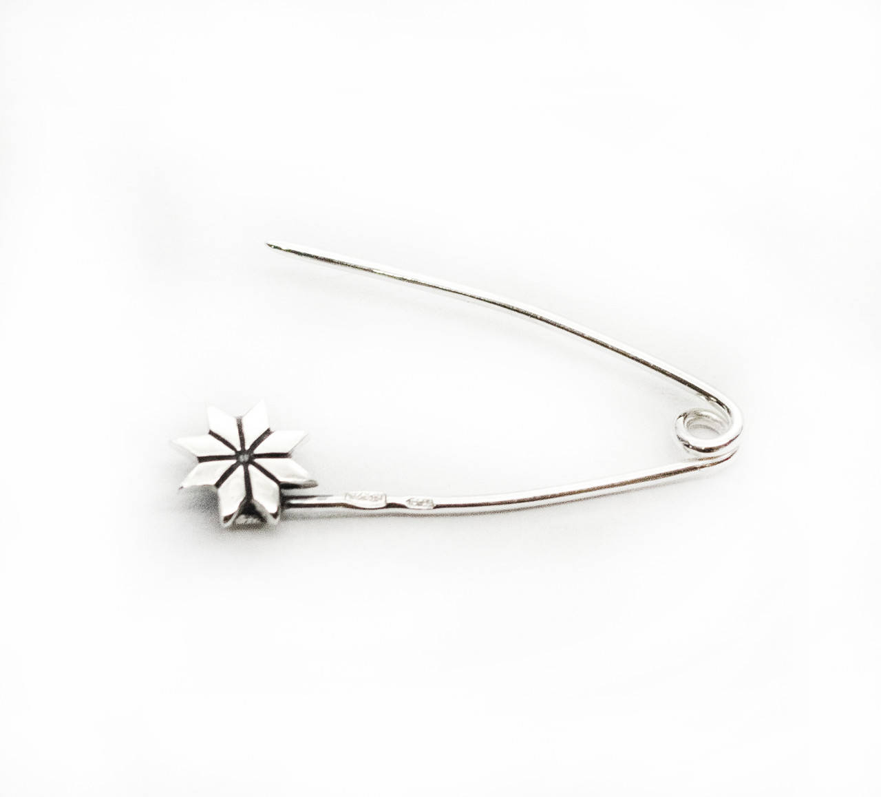 

Булавка серебряная славянский Алатырь