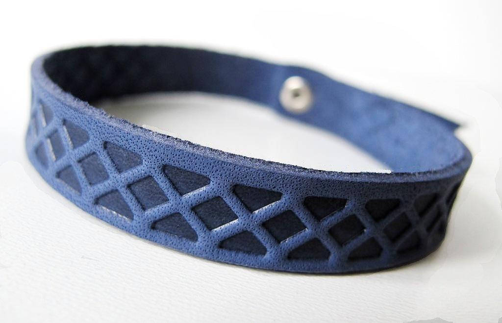 

Кожаный браслет Протектор