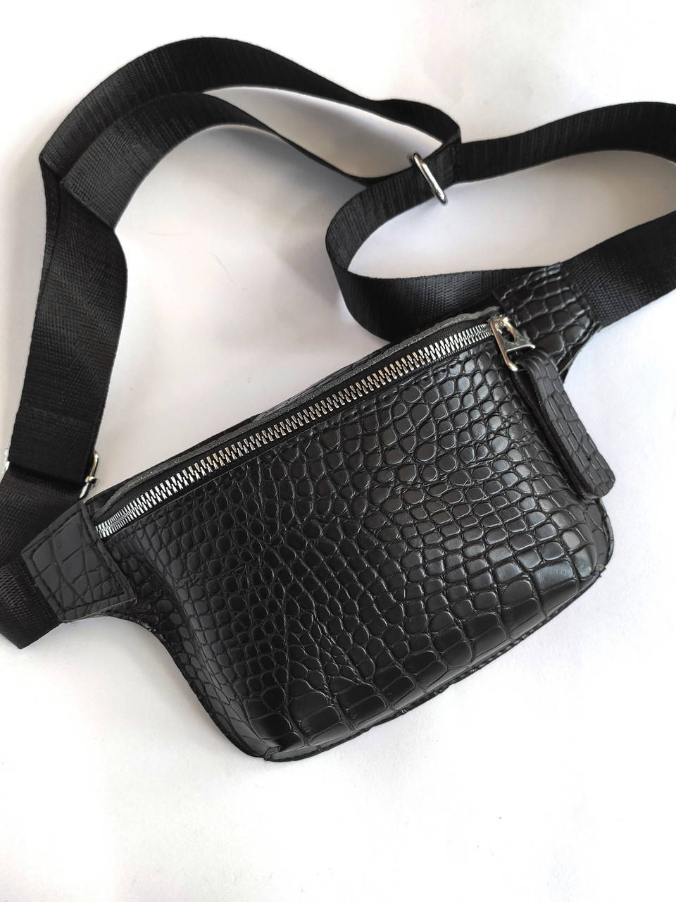 

Женская поясная сумка-бананка "Summer Mood" черная, Черный